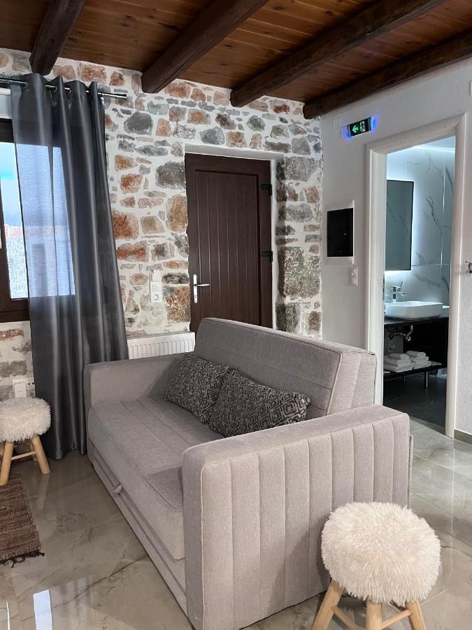 Double Bee Villa With Private Pool Agios Konstantinos  Extérieur photo